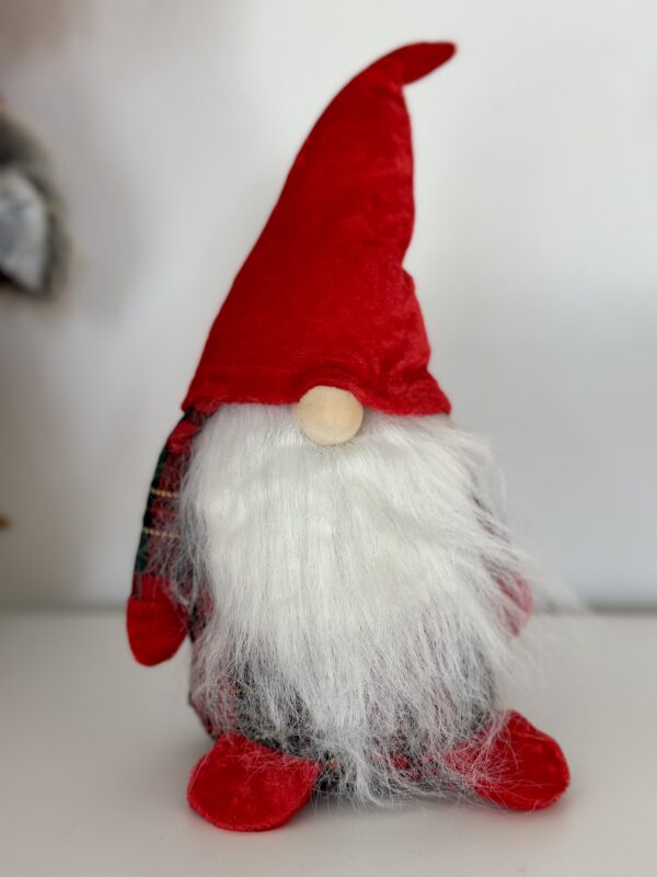 Gnomo piccolo maglia scozzese rossa