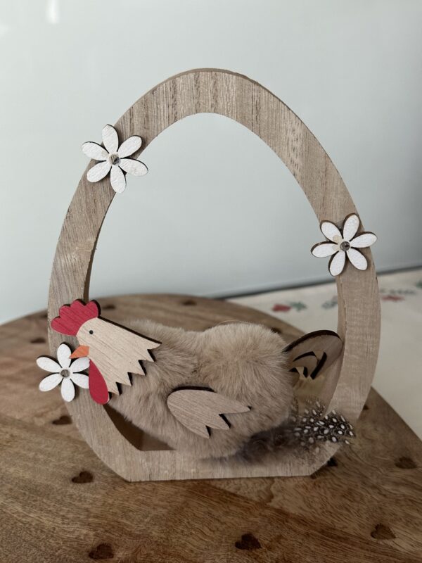Uovo Con Gallina Beige