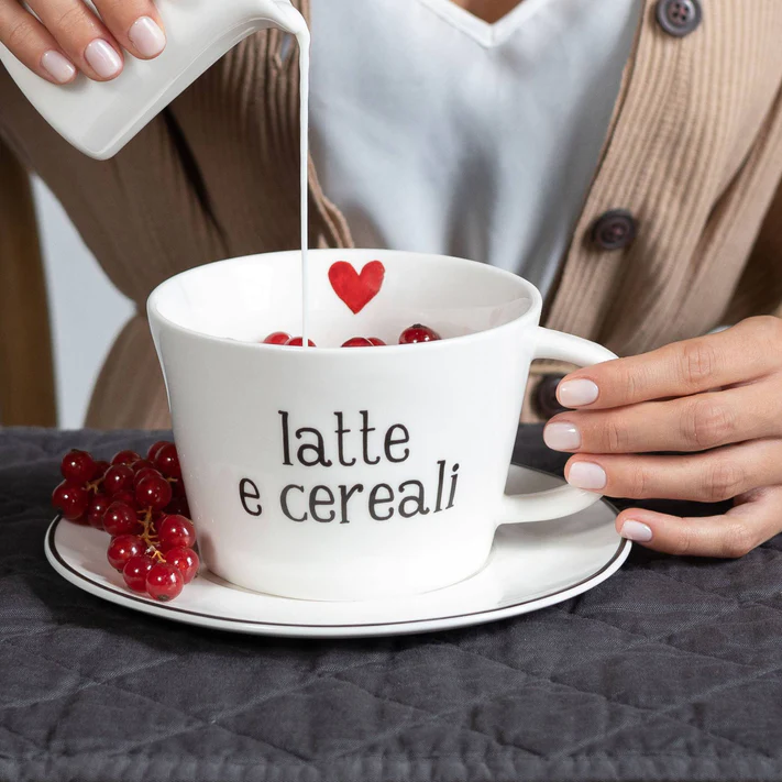 tazza latte e cereali