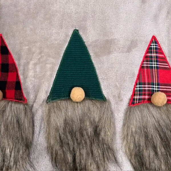 Plaid tortora gnomi - immagine 2